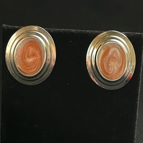 Vintage Chic Silver and Orange Swirl Earrings - Picture 3 of 8